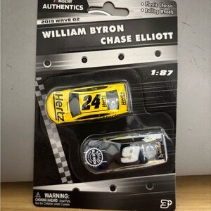 NASCAR Authentics William Byron Chase Elliott 1/87 Die-Cast Cars Set